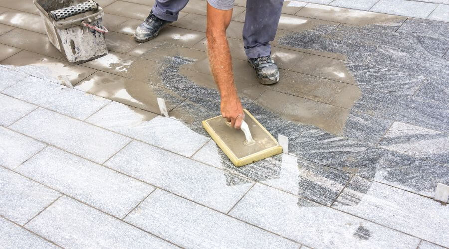 Professional gutter cleaning in Parker, CO